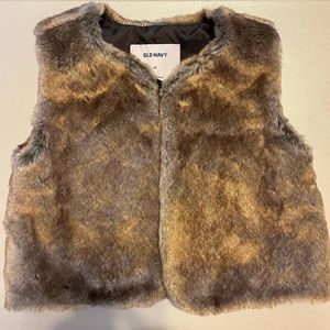 Girls 4T Faux fur vest